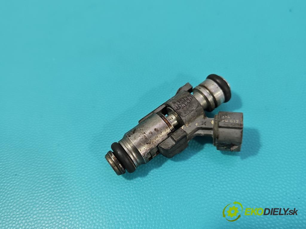 Peugeot 207 1.4 16V 88 hp manual 65 kW 1360 cm3 3- vstřikovač IPM012 (Vstřikovač paliva)