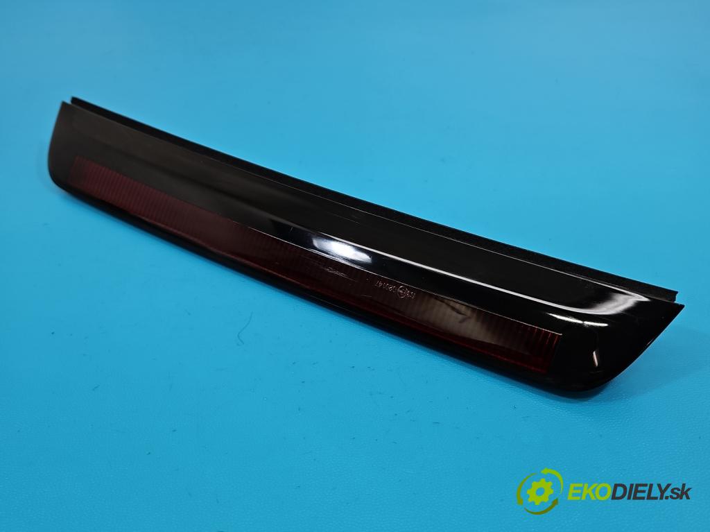 Fiat Tipo II 2015- 1.4 16V 95 HP manual 70 kW 1368 cm3 5- světlo: stop: 320A001412