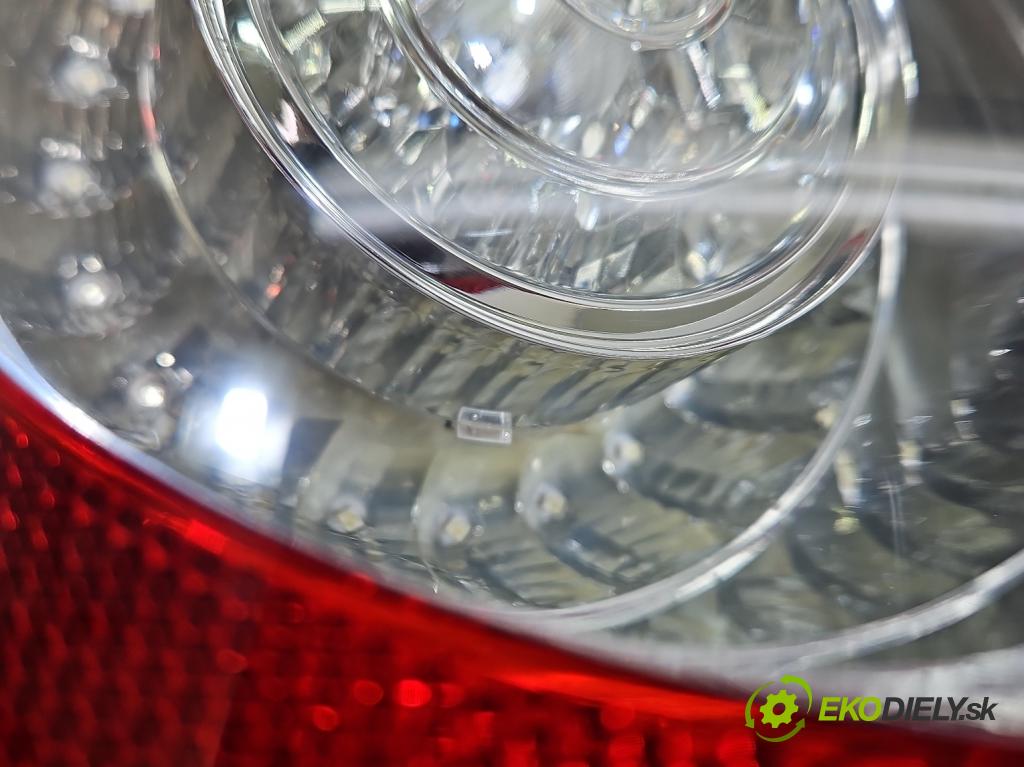 Vw Passat B6 2005-2010 2.0 tdi 136 HP manual 100 kW 1968 cm3 5- svetlo / reflektor zadné ľavé  (Kľučka dverí ostatné)