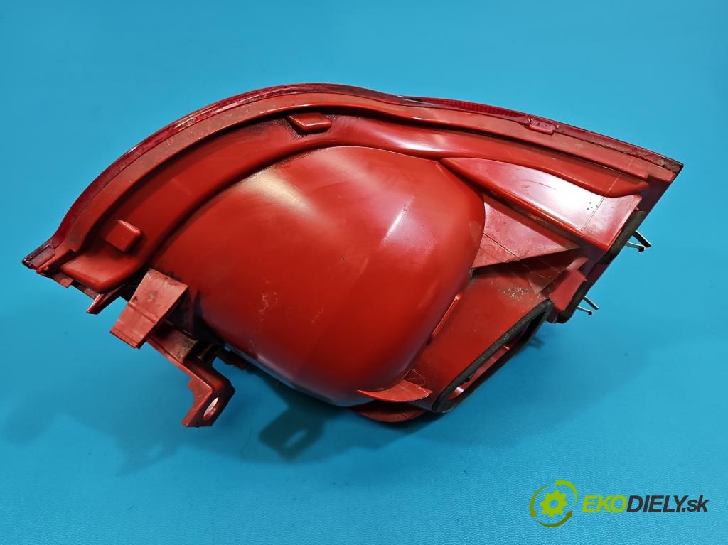 Vw Passat B6 2005-2010 2.0 tdi 136 HP manual 100 kW 1968 cm3 5- svetlo / reflektor zadné pravé 3C9945096N (Kľučka dverí ostatné)