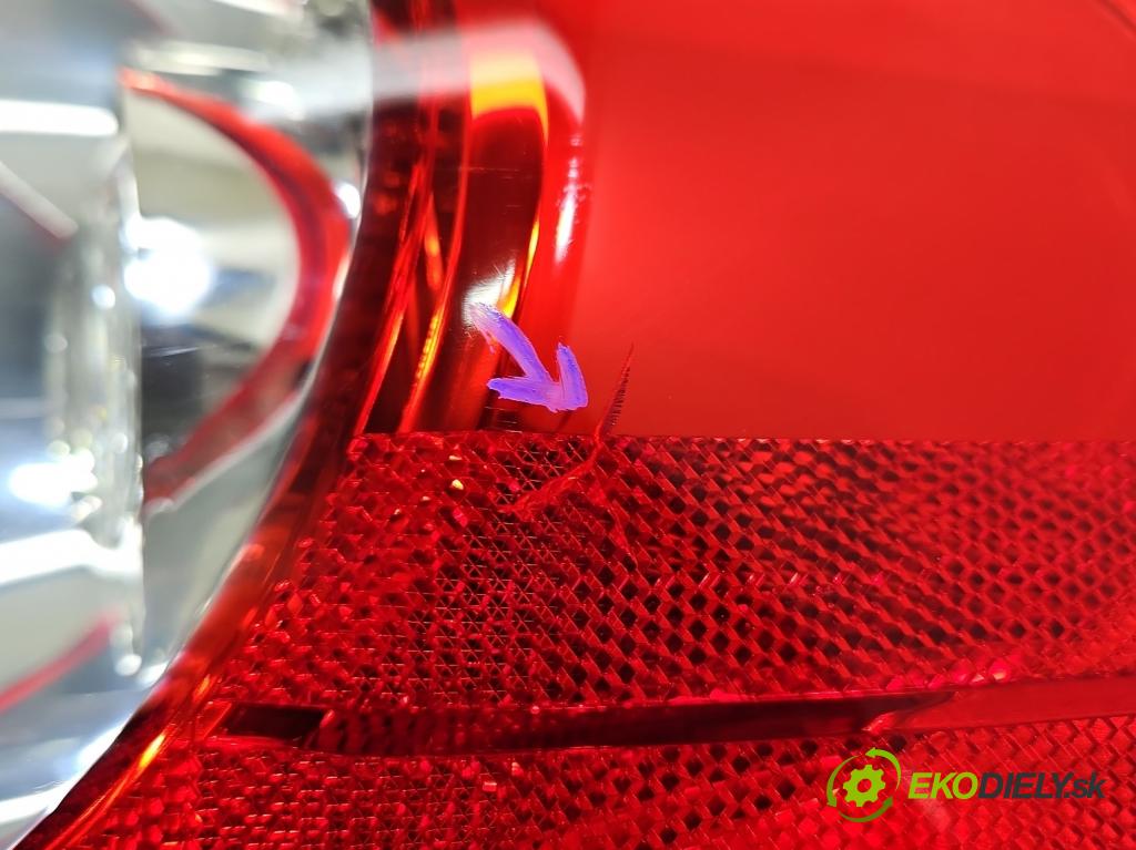 Vw Passat B6 2005-2010 2.0 tdi 136 HP manual 100 kW 1968 cm3 5- svetlo / reflektor zadné pravé 3C9945096N (Kľučka dverí ostatné)