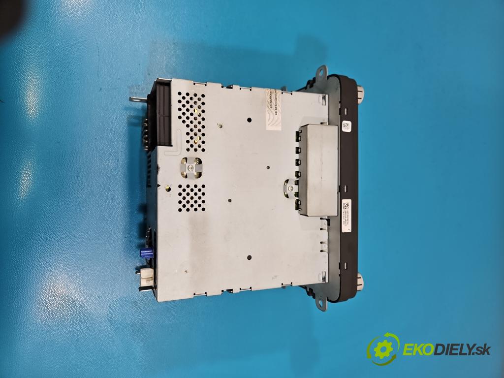 Vw Passat B6 2005-2010 2.0 tdi 136 HP manual 100 kW 1968 cm3 5- Radio originál 1T0035680B