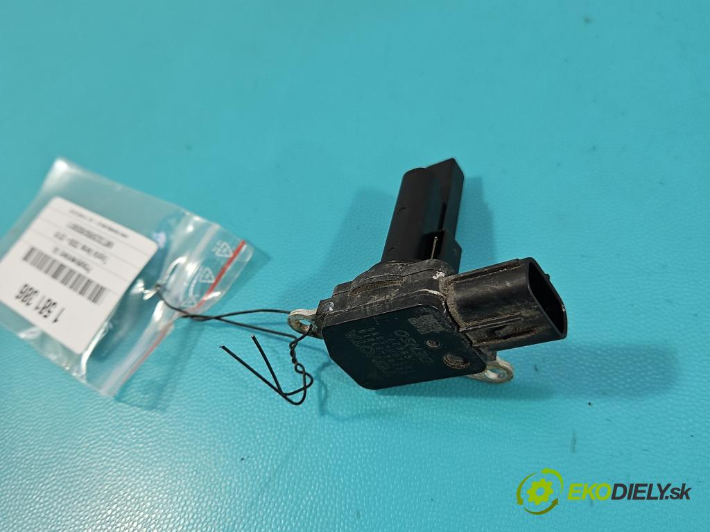 Toyota Verso 2009-2018 1.8 16V 147 HP automatic 108 kW 1798 cm3 5- průtokoměr: 22204-37010 (Váha vzduchu)