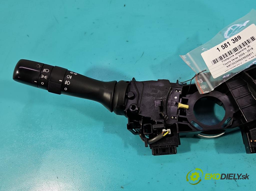 Toyota Verso 2009-2018 1.8 16V 147 HP automatic 108 kW 1798 cm3 5- prepínač komplex: 17F421 (Prepínacie páčky pod volantom)