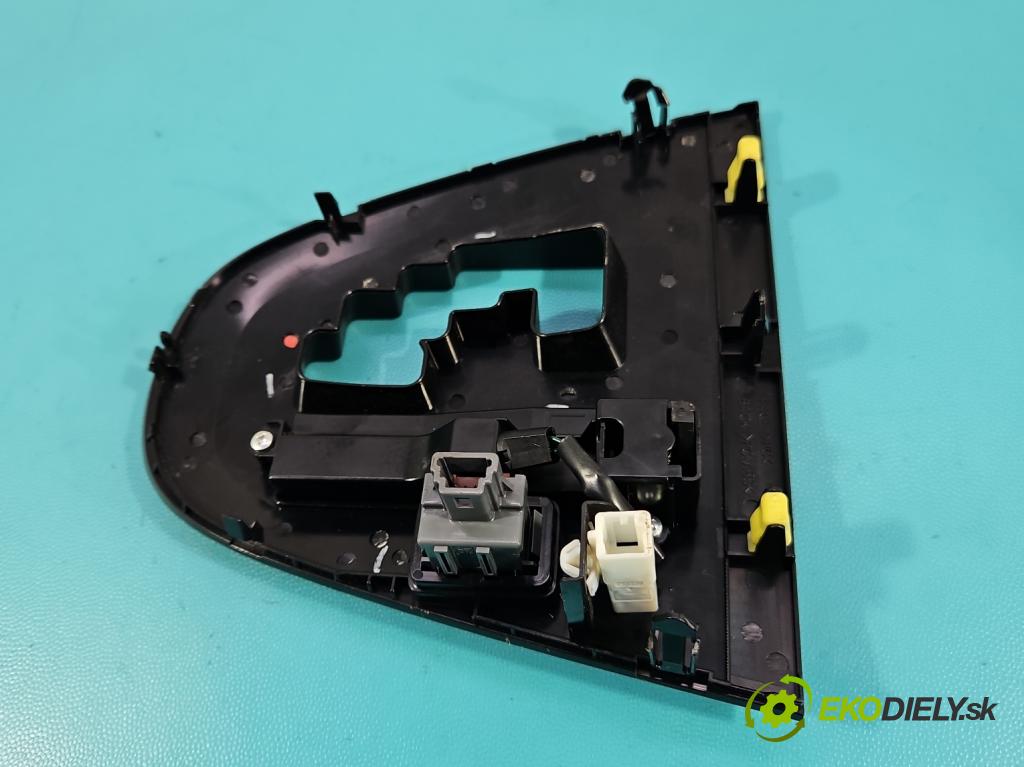 Toyota Verso 2009-2018 1.8 16V 147 HP automatic 108 kW 1798 cm3 5- kryt plast