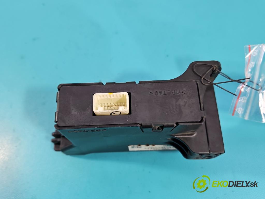 Toyota Verso 2009-2018 1.8 16V 147 HP automatic 108 kW 1798 cm3 5- riadiaca jednotka ostatné 88650-0F090