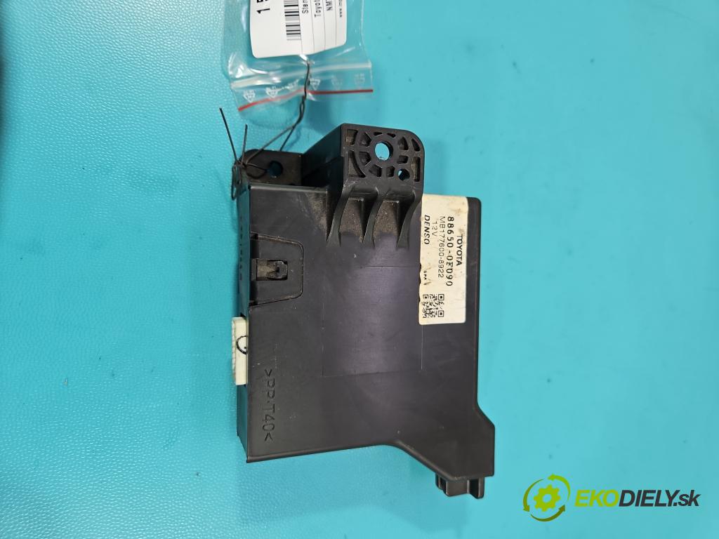 Toyota Verso 2009-2018 1.8 16V 147 HP automatic 108 kW 1798 cm3 5- riadiaca jednotka ostatné 88650-0F090