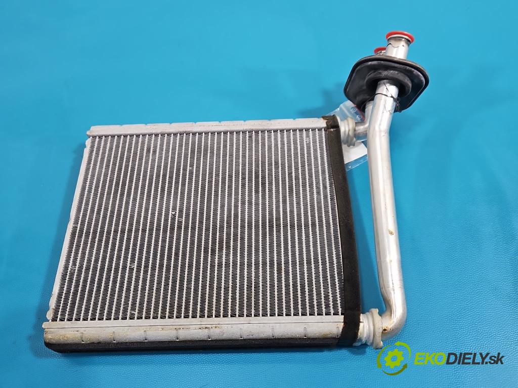 Toyota Verso 2009-2018 1.8 16V 147 HP automatic 108 kW 1798 cm3 5- radiator  (Radiátor kúrenia)