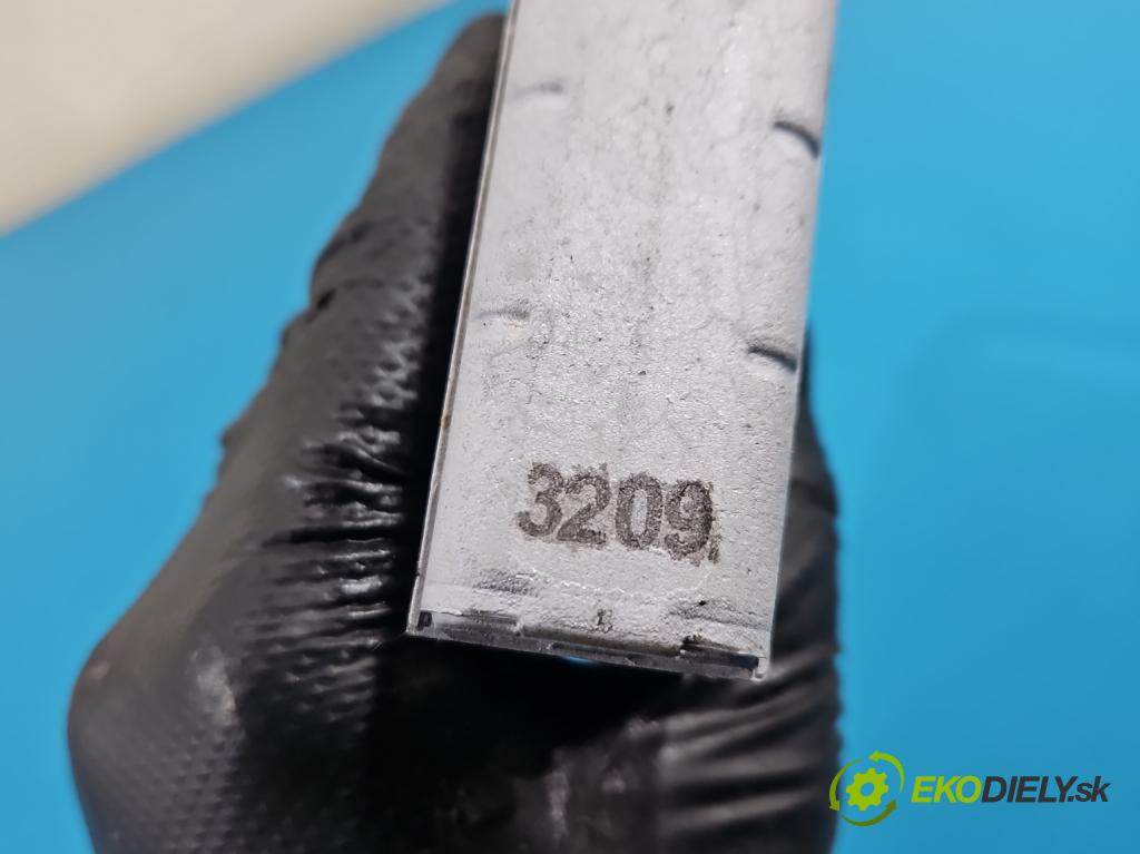 Toyota Verso 2009-2018 1.8 16V 147 HP automatic 108 kW 1798 cm3 5- radiator  (Radiátor kúrenia)