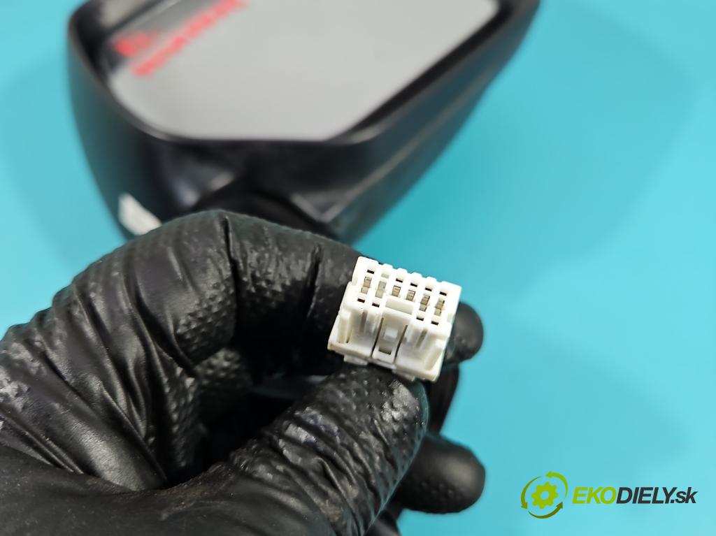 Subaru Forester IV SJ 2012-2018 2.0 BOXER 147 HP automatic 108 kW 1998 cm3 5- zrkadlo pravé  (Kľučka dverí ostatné)