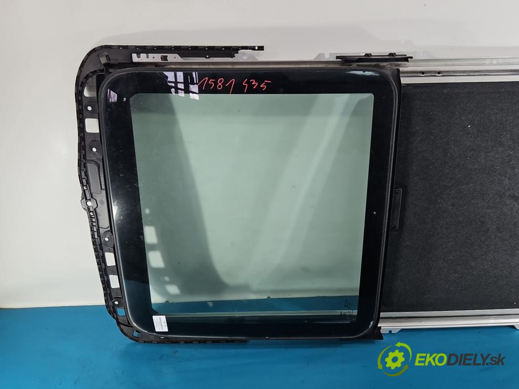 Subaru Forester IV SJ 2012-2018 2.0 BOXER 147 HP automatic 108 kW 1998 cm3 5- Střešní okno:  (Sklo karosérie)