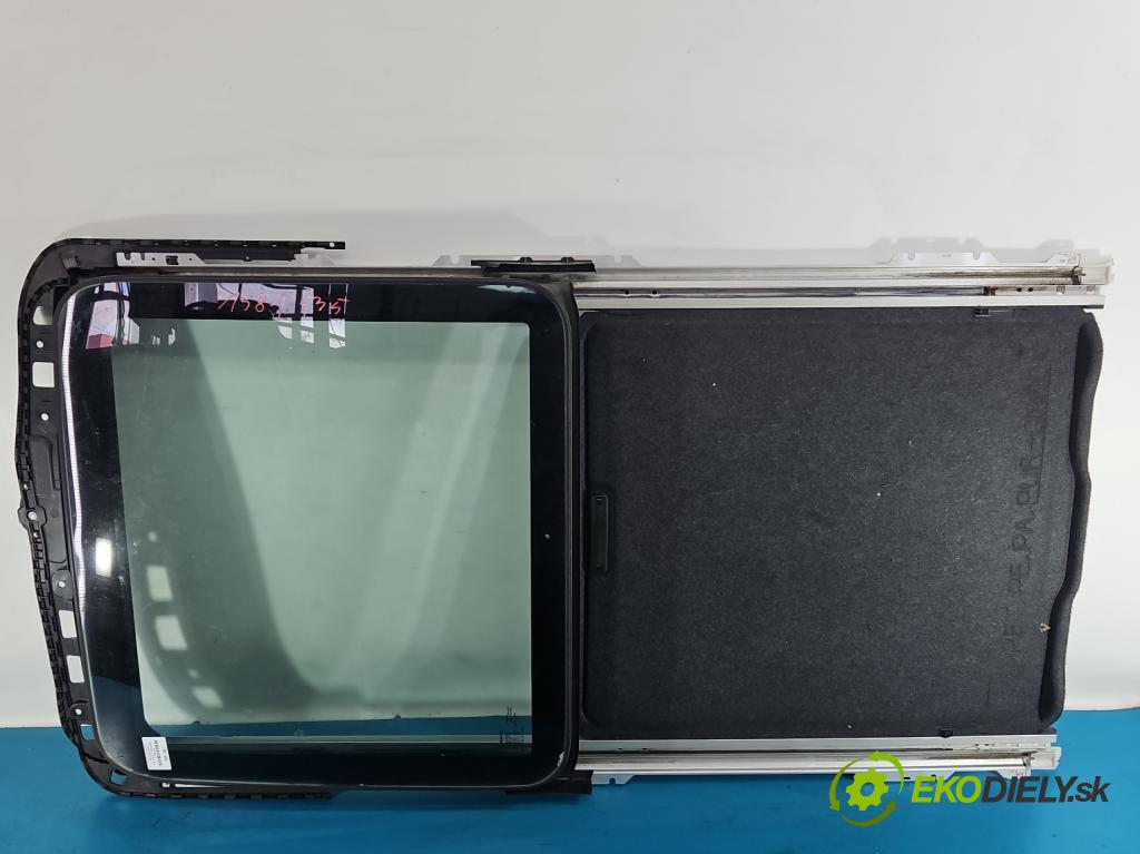 Subaru Forester IV SJ 2012-2018 2.0 BOXER 147 HP automatic 108 kW 1998 cm3 5- Střešní okno:  (Sklo karosérie)