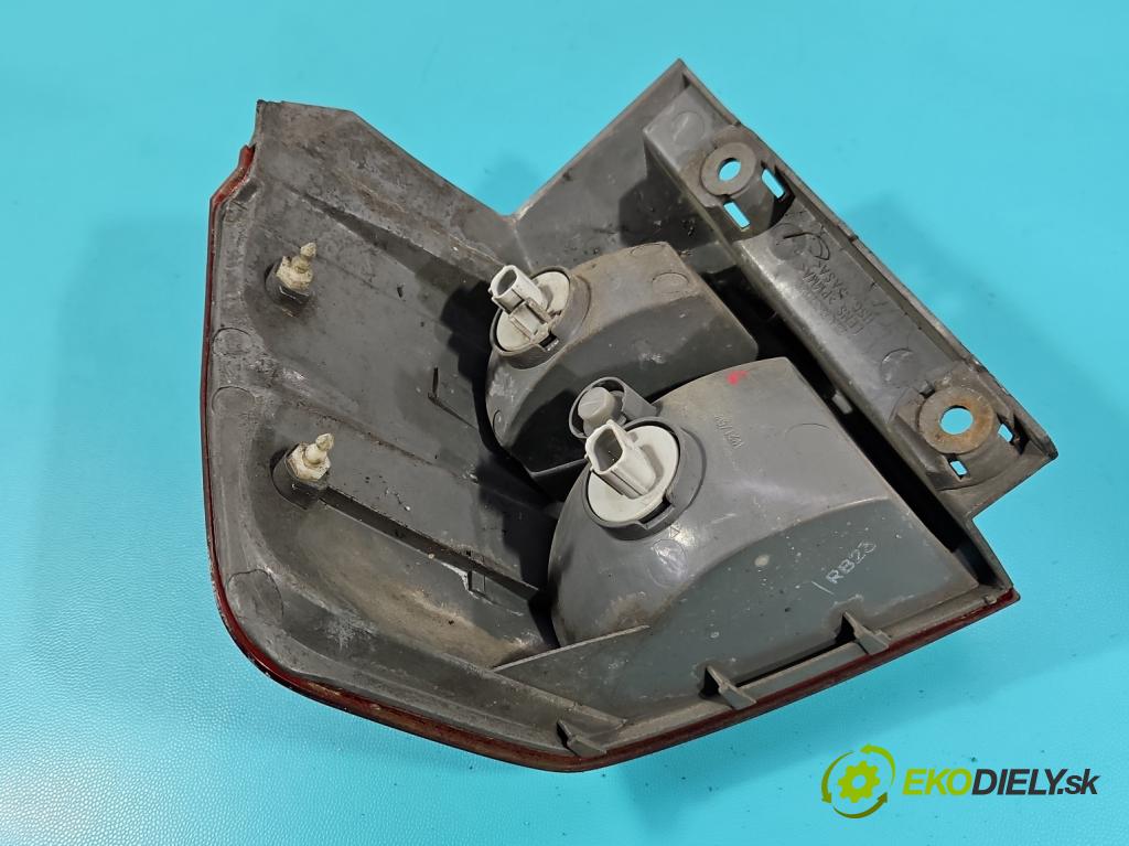 Honda Accord VII 2002-2008 2.0 16V 155 HP manual 114 kW 1998 cm3 5- svetlo / reflektor zadné pravé  (Kľučka dverí ostatné)