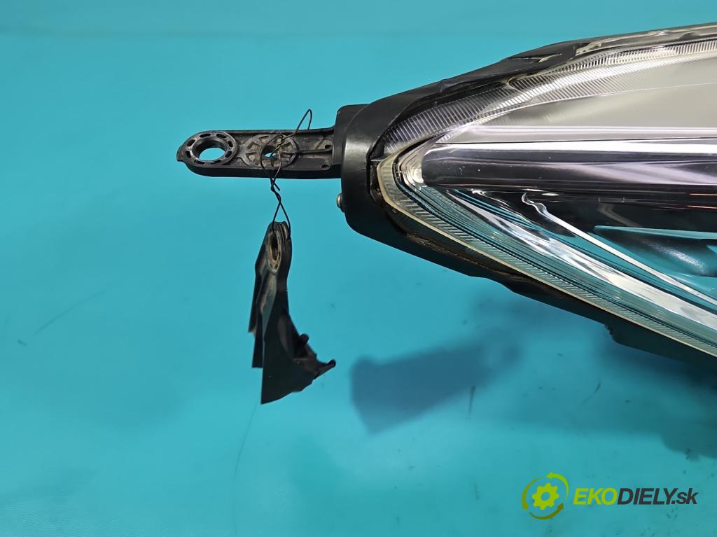 Subaru Forester IV SJ 2012-2018 2.0 BOXER 147 HP automatic 108 kW 1998 cm3 5- Reflektor: pravý 100-60151 (Svetlo predné pravé)