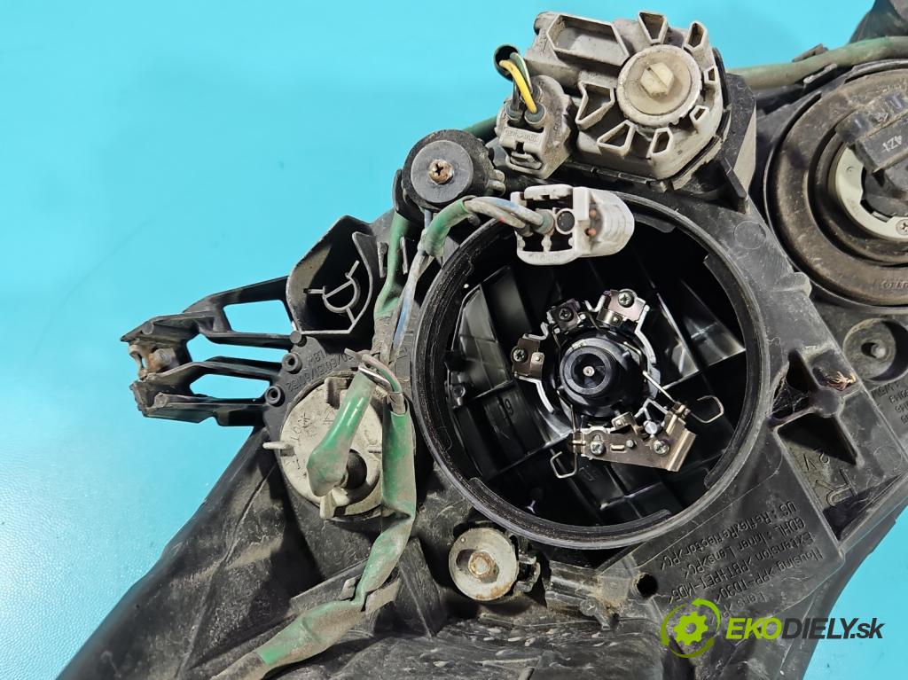 Subaru Forester IV SJ 2012-2018 2.0 BOXER 147 HP automatic 108 kW 1998 cm3 5- Reflektor: pravý 100-60151 (Svetlo predné pravé)