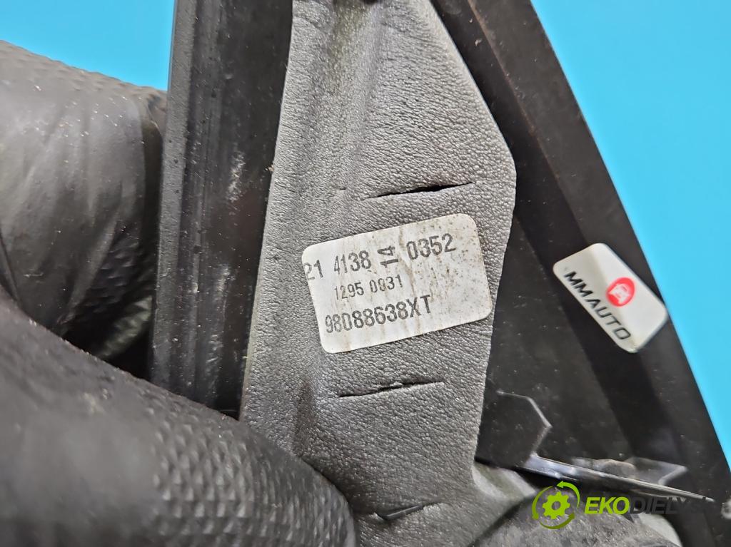 Peugeot 308 II 2013-2021 1.6 hdi 120 hp manual 88 kW 1560 cm3 5- zpětné zrcátko levé 98088638XT (Klika dveří ostatní)