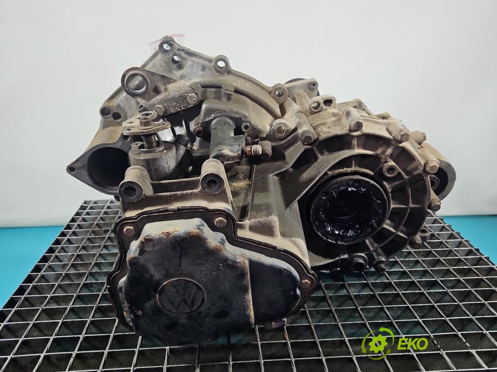 Vw Transporter T4 1990-2003 2.4d 77 HP manual 57 kW 2370 cm3 5- prevodovka stupeň,rýchlosť manual CRN