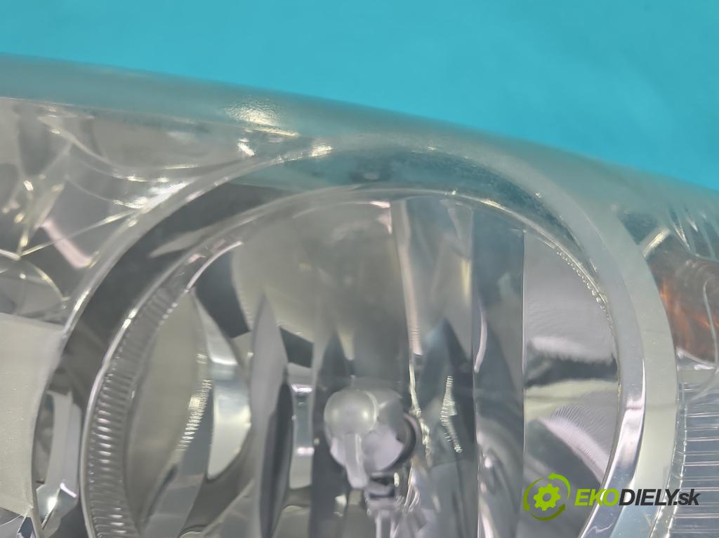 Ford Mondeo Mk3 2000-2007 2.0 16V 145 HP manual 107 kW 1999 cm3 4- Reflektor: ľavý 1S71-13006-AK (Kľučka dverí ostatné)