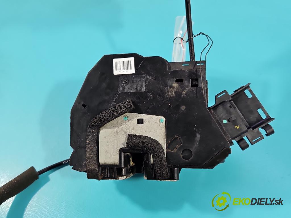 Renault Fluence 1.6 16V 110 HP manual 81 kW 1598 cm3 4- zámok zadné ľavý 825030019R