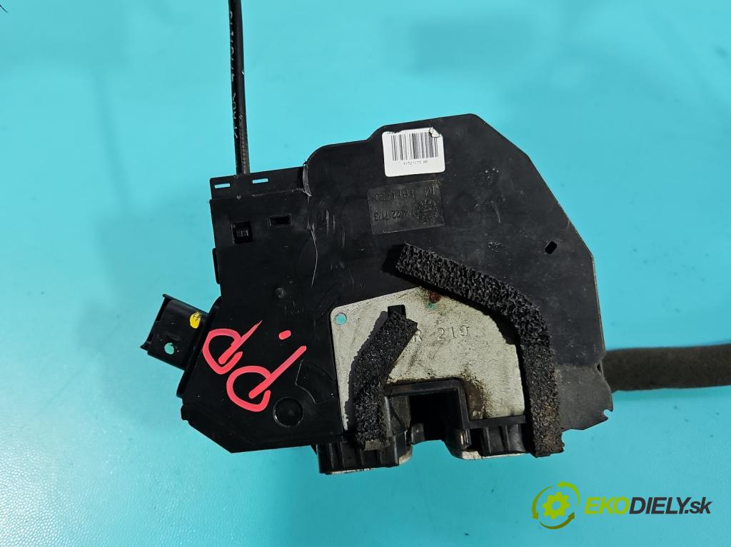 Renault Fluence 1.6 16V 110 HP manual 81 kW 1598 cm3 4- zámok predné pravý 805020022R