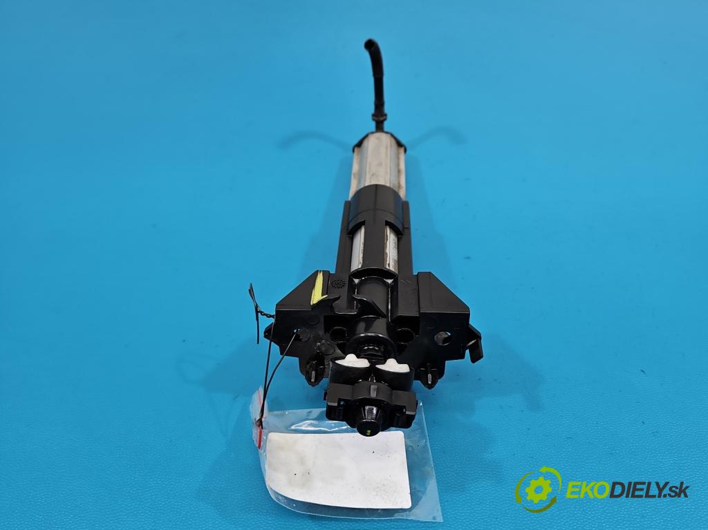 Citroen DS5 2011-2015 2.0 HDI 163 HP automatic 120 kW 1997 cm3 5- ostrekovač reflektor: pravý 178140319