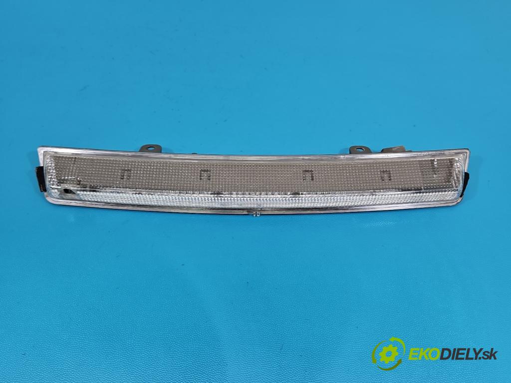 Citroen DS5 2011-2015 2.0 HDI 163 HP automatic 120 kW 1997 cm3 5- světlo: stop: 9804687380