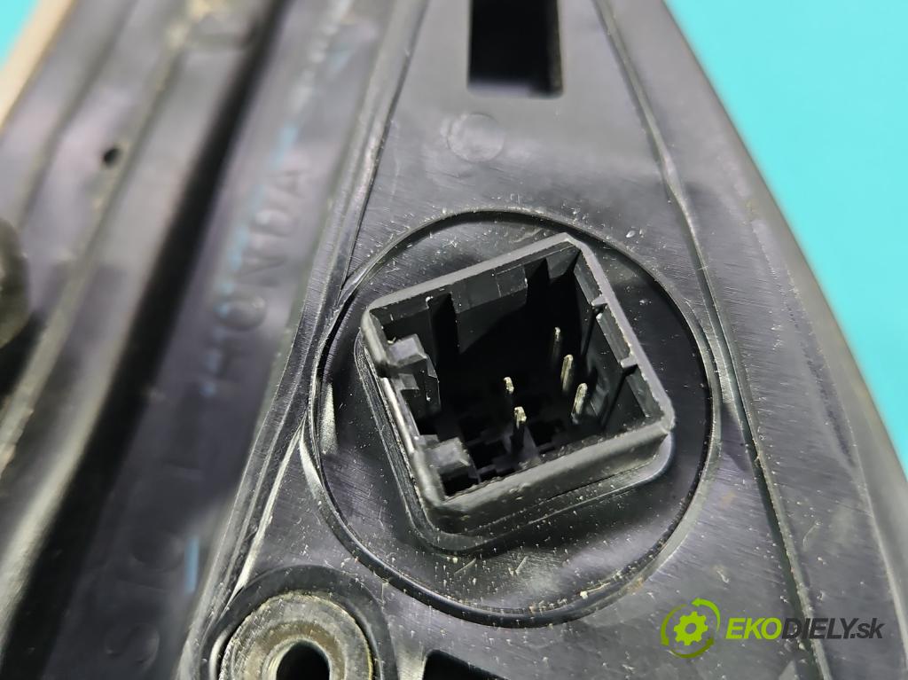 Honda CR-V I 1995-2001 2.0 16V 147 hp manual 108 kW 1973 cm3 5- zpětné zrcátko levé  (Klika dveří ostatní)