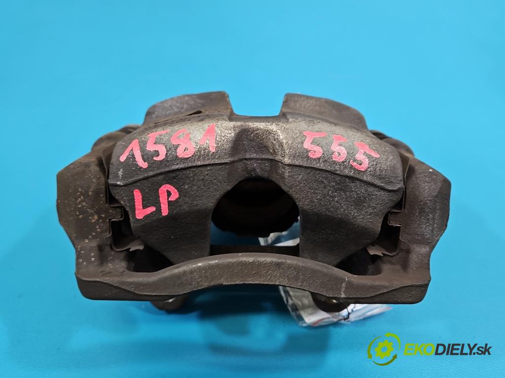 Fiat Tipo II 2015- 1.4 16V 95 HP manual 70 kW 1368 cm3 5- brzdič predné ľavý  (Kľučka dverí ostatné)