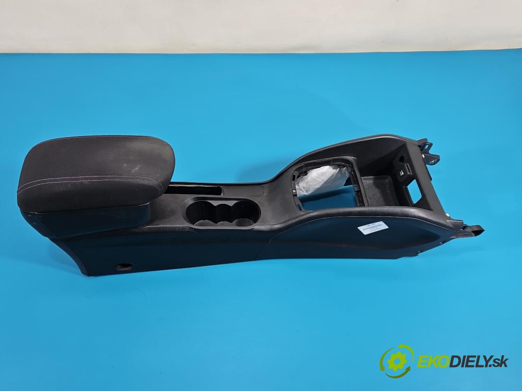 Fiat Tipo II 2015- 1.4 16V 95 hp manual 70 kW 1368 cm3 5- loketní opěrka 735622328 (Loketní opěrka)
