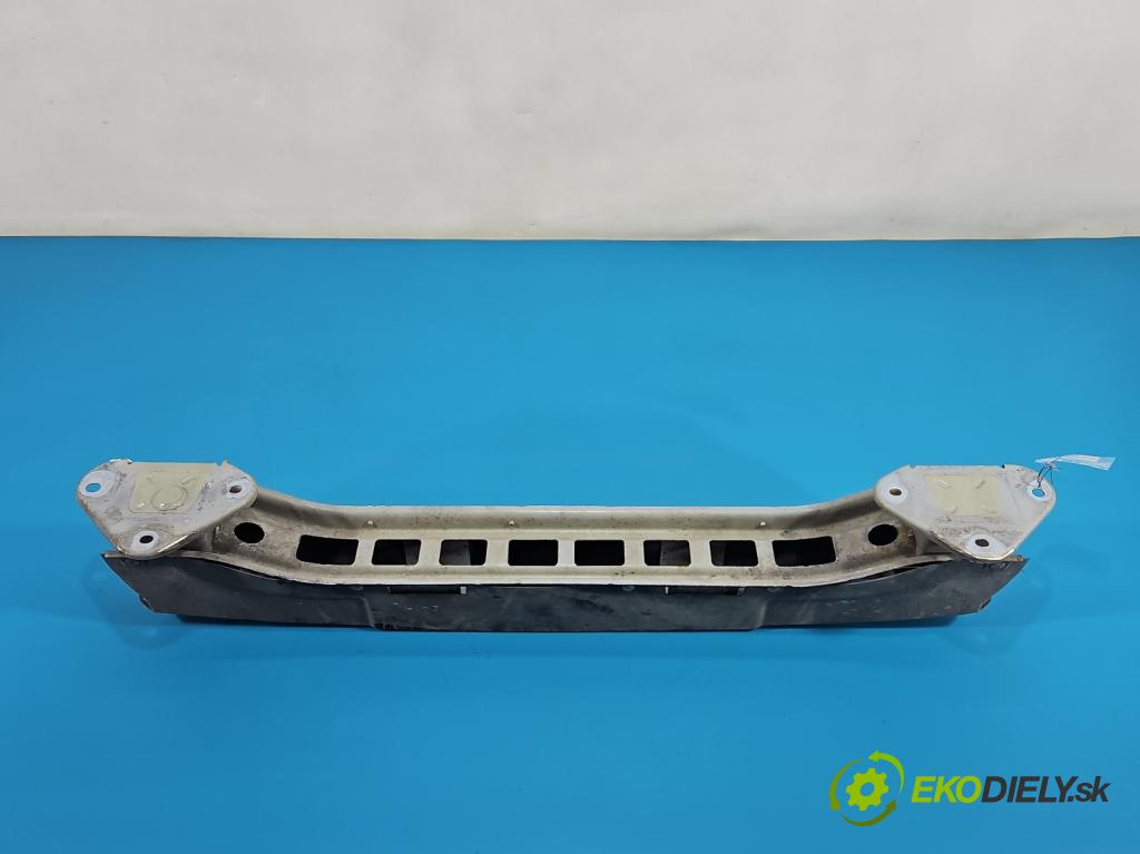 Fiat Tipo II 2015- 1.4 16V 95 HP manual 70 kW 1368 cm3 5- výstuha nárazník zadné