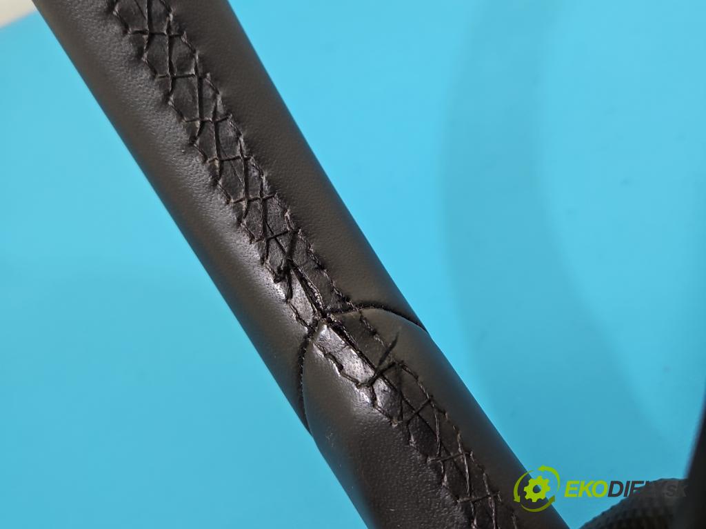 Fiat Tipo II 2015- 1.4 16V 95 hp manual 70 kW 1368 cm3 5- volant  (Volant)