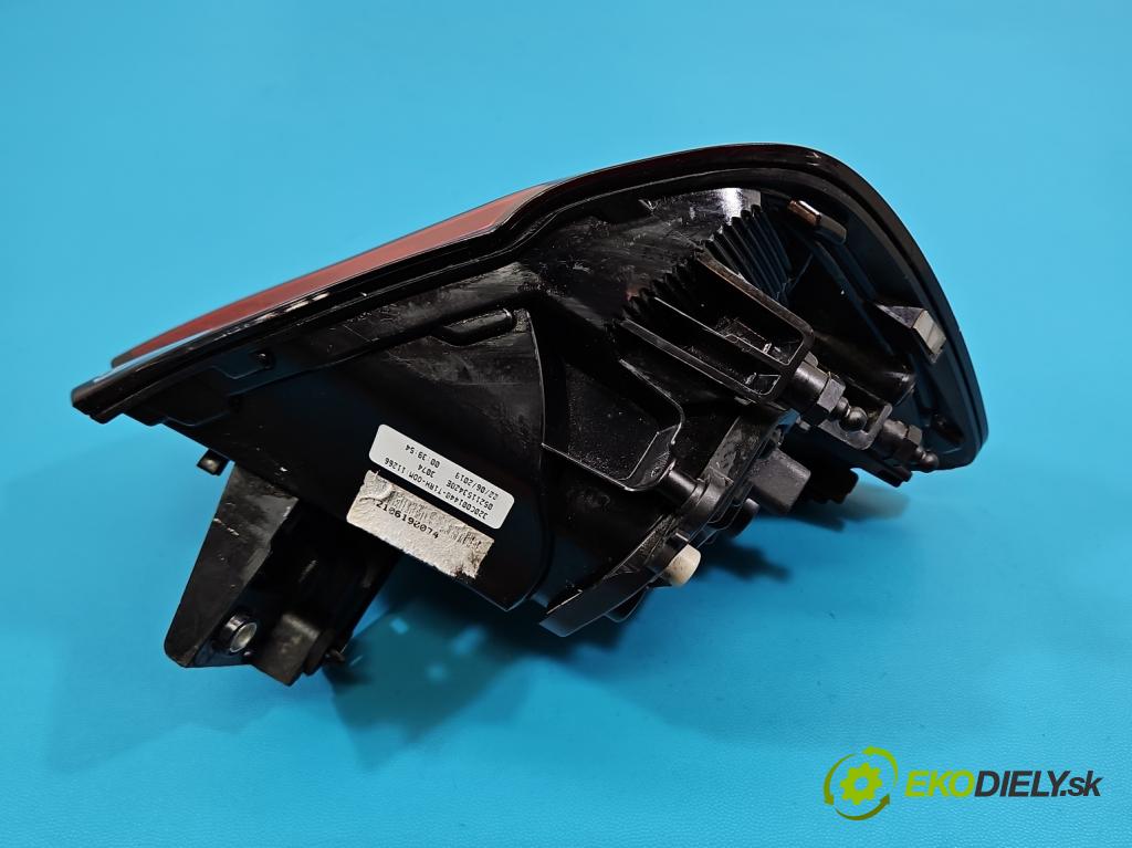 Fiat Tipo II 2015- 1.4 16V 95 HP manual 70 kW 1368 cm3 5- svetlo / reflektor zadné pravé 0521153420 (Kľučka dverí ostatné)