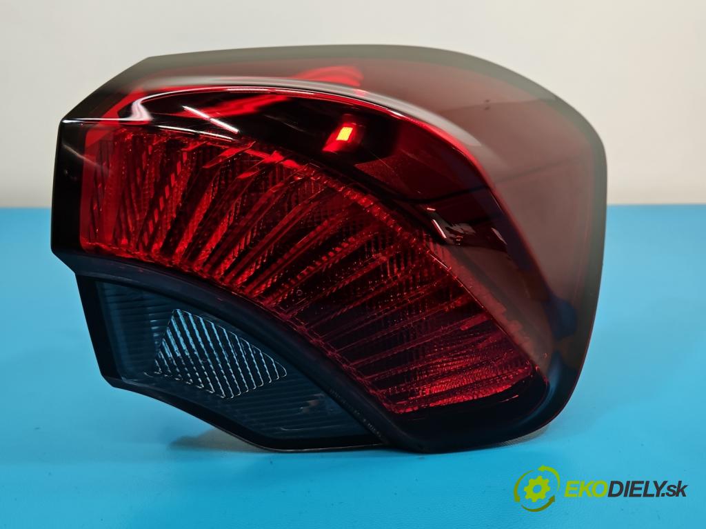 Fiat Tipo II 2015- 1.4 16V 95 hp manual 70 kW 1368 cm3 5- světlo zadní pravé 0521153420 (Klika dveří ostatní)