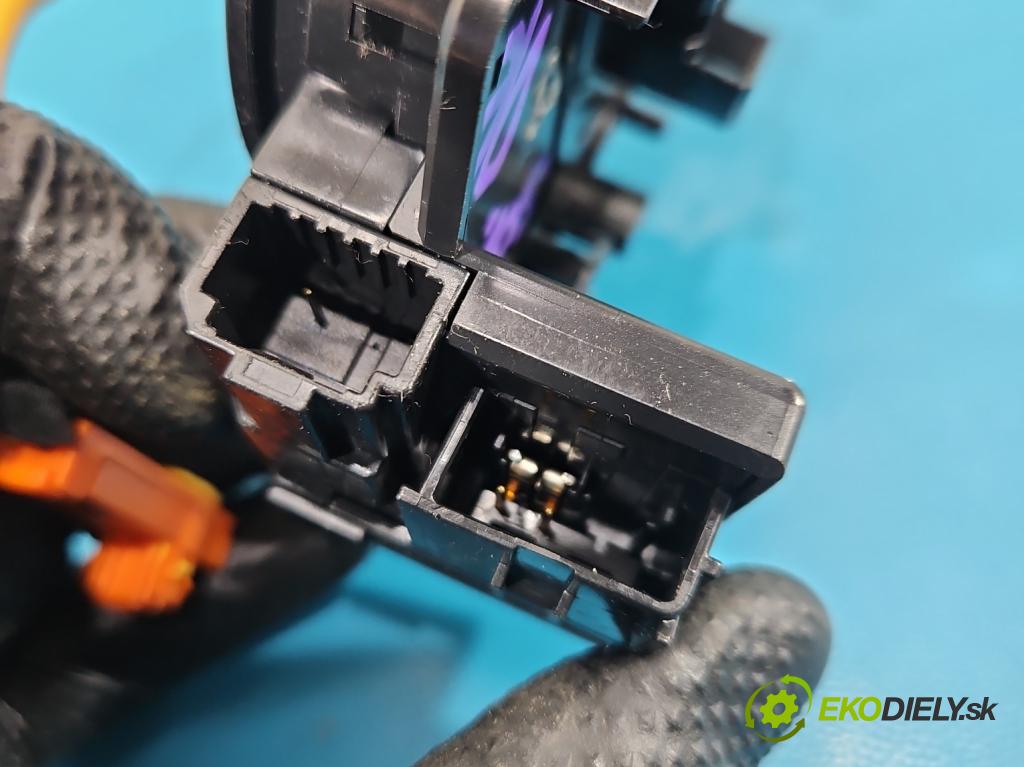 Citroen C1 I 2005-2014 1.0 12V 68 HP manual 50 kW 998 cm3 5- airbag vzduchové soubor: