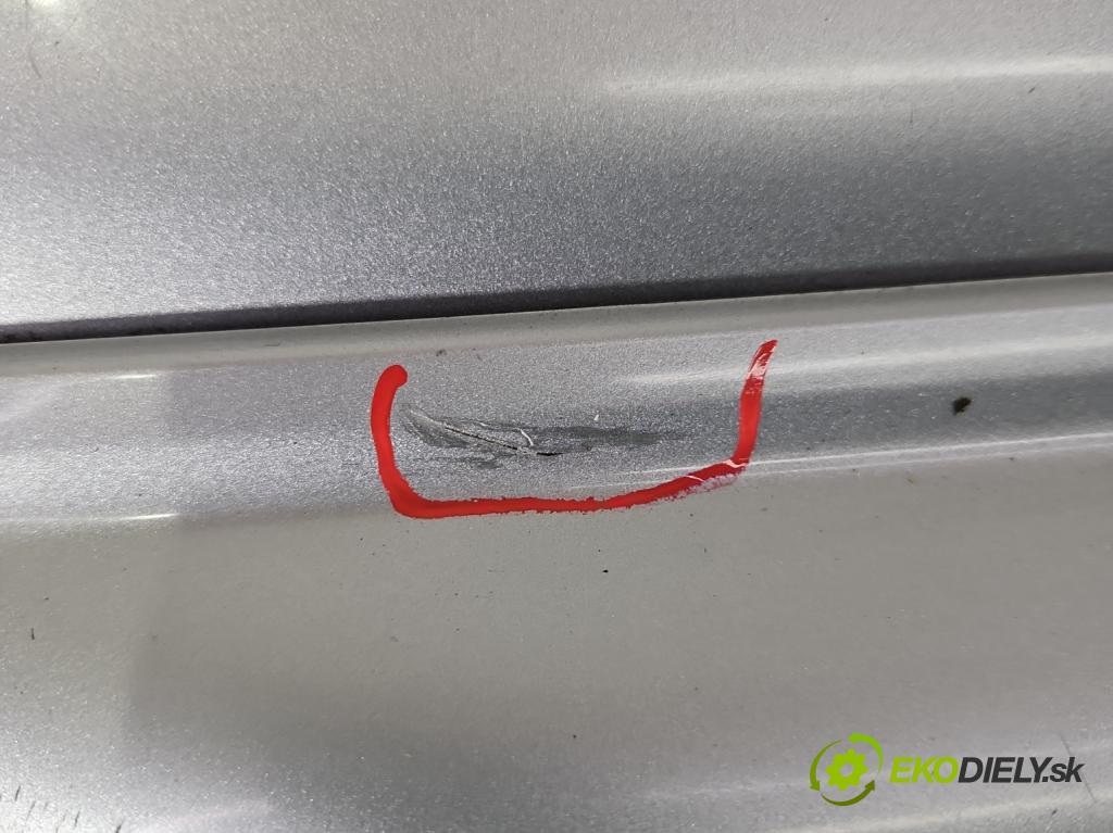 Honda CR-V I 1995-2001 2.0 16V 147 hp manual 108 kW 1973 cm3 5- zadní kufrové dveře  (Zadní kapota (kufr))