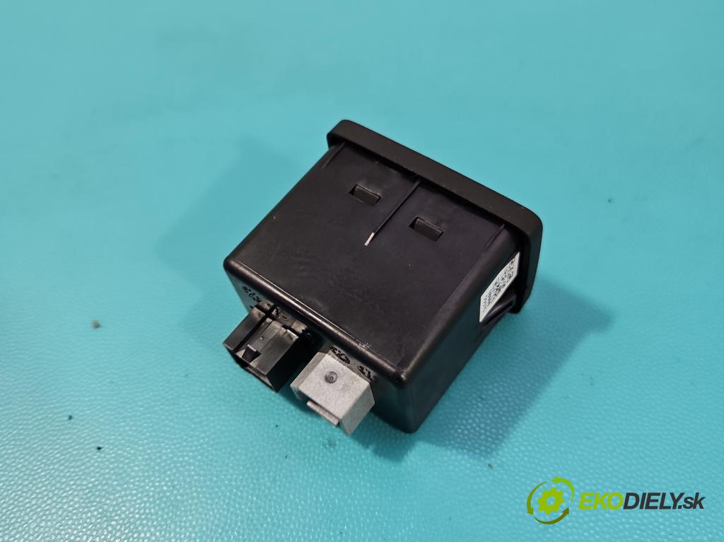 Fiat Tipo II 2015- 1.4 16V 95 hp manual 70 kW 1368 cm3 5- zásuvka USB 07357169260