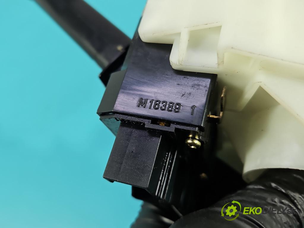 Honda CR-V I 1995-2001 2.0 16V 147 HP manual 108 kW 1973 cm3 5- prepínač komplex: M16389 (Prepínacie páčky pod volantom)