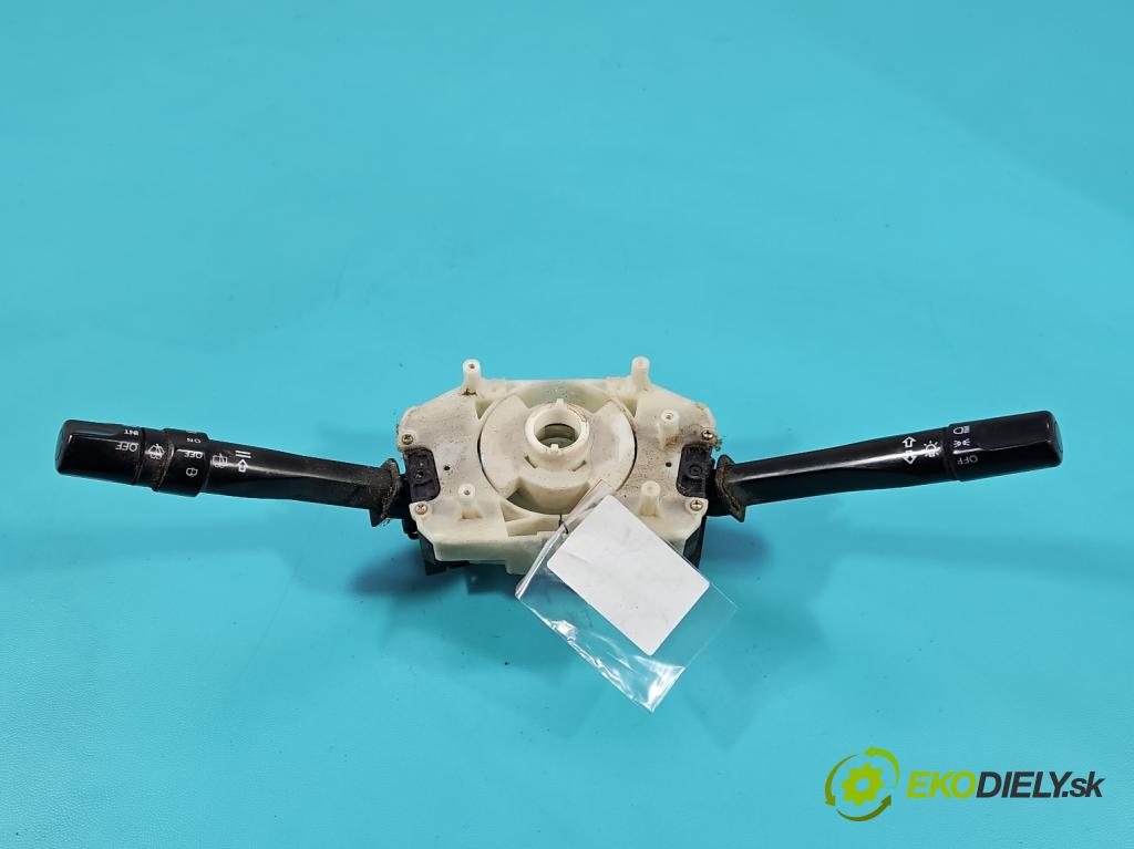 Honda CR-V I 1995-2001 2.0 16V 147 HP manual 108 kW 1973 cm3 5- prepínač komplex: M16389 (Prepínacie páčky pod volantom)