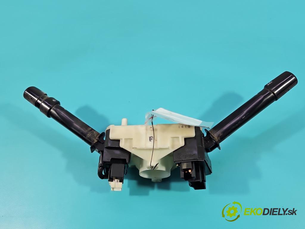 Honda CR-V I 1995-2001 2.0 16V 147 HP manual 108 kW 1973 cm3 5- prepínač komplex: M16389 (Prepínacie páčky pod volantom)