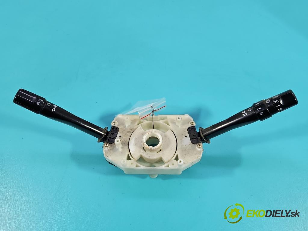 Honda CR-V I 1995-2001 2.0 16V 147 hp manual 108 kW 1973 cm3 5- Přepínač sdružený M16389 (Páčky pod volantem)