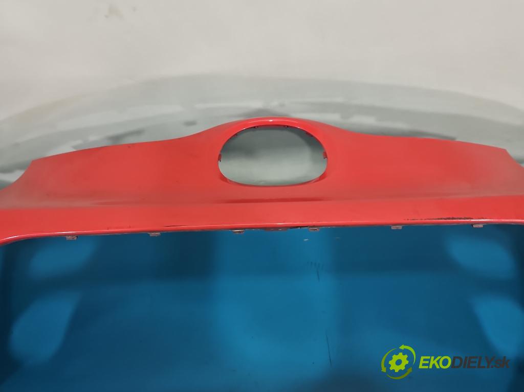 Citroen C1 I 2005-2014 1.0 12V 68 HP manual 50 kW 998 cm3 5- nárazník predné  (Kľučka dverí ostatné)