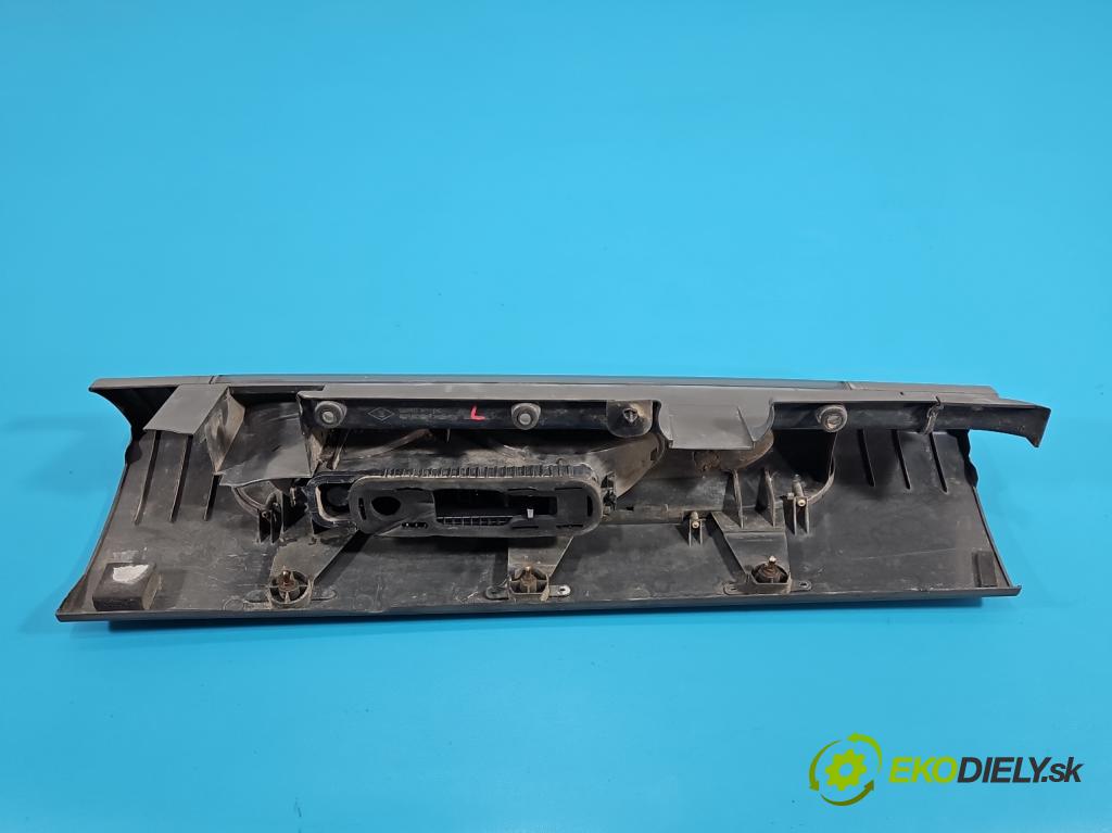 Renault Trafic II 2001-2014 1.9 dci 109 HP manual 80 kW 1870 cm3 5- svetlo / reflektor zadné ľavé  (Kľučka dverí ostatné)