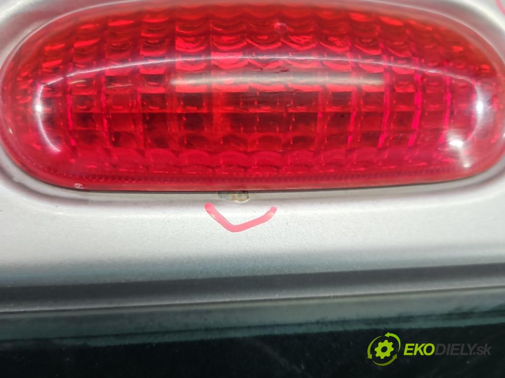 Renault Trafic II 2001-2014 1.9 dci 109 HP manual 80 kW 1870 cm3 5- zadna kufor  (Kapota zadná (kufor))