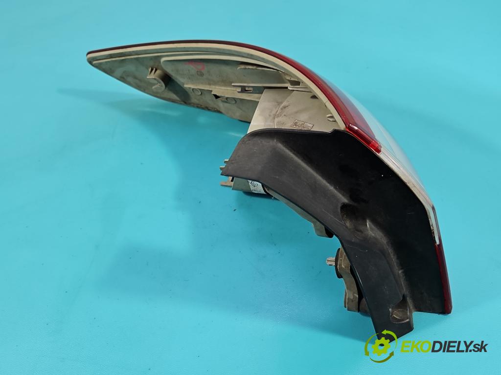 Renault Fluence 1.6 16V 110 hp manual 81 kW 1598 cm3 4- světlo zadní pravé 265500016R (Klika dveří ostatní)