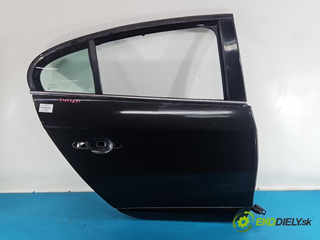 Renault Fluence 1.6 16V 110 hp manual 81 kW 1598 cm3 4- dveře zadní pravé  (Klika dveří ostatní)