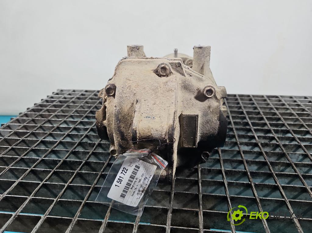 Honda CR-V I 1995-2001 2.0 16V 147 HP manual 108 kW 1973 cm3 5- Most: zadní: P6R 70191054