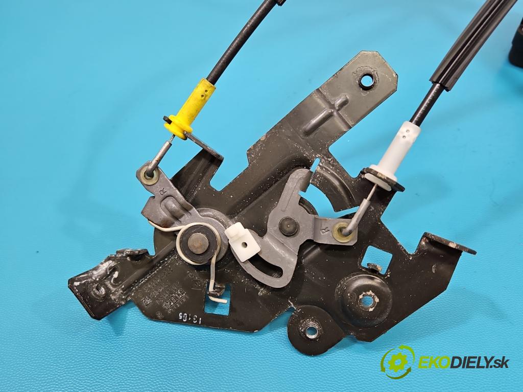 Renault Trafic II 2001-2014 1.9 dci 109 HP manual 80 kW 1870 cm3 5- zámok zadné pravý 8200020185