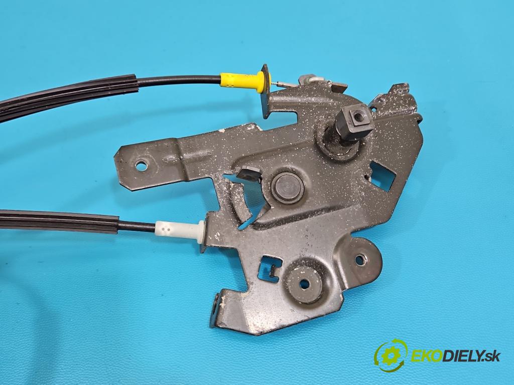 Renault Trafic II 2001-2014 1.9 dci 109 HP manual 80 kW 1870 cm3 5- zámok zadné pravý 8200020185