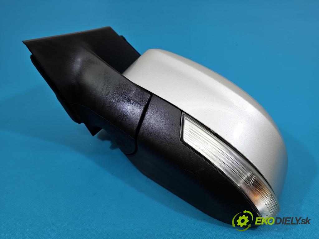 Ford Focus Mk3 2010-2018 1.6 16v IQDB: 105 HP manual 77 kW 1596 cm3 5- zrkadlo ľavé  (Kľučka dverí ostatné)