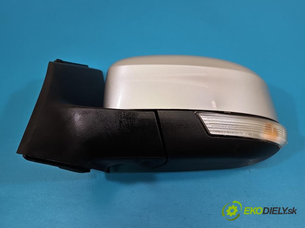 Ford Focus Mk3 2010-2018 1.6 16v IQDB: 105 HP manual 77 kW 1596 cm3 5- zrkadlo ľavé  (Kľučka dverí ostatné)